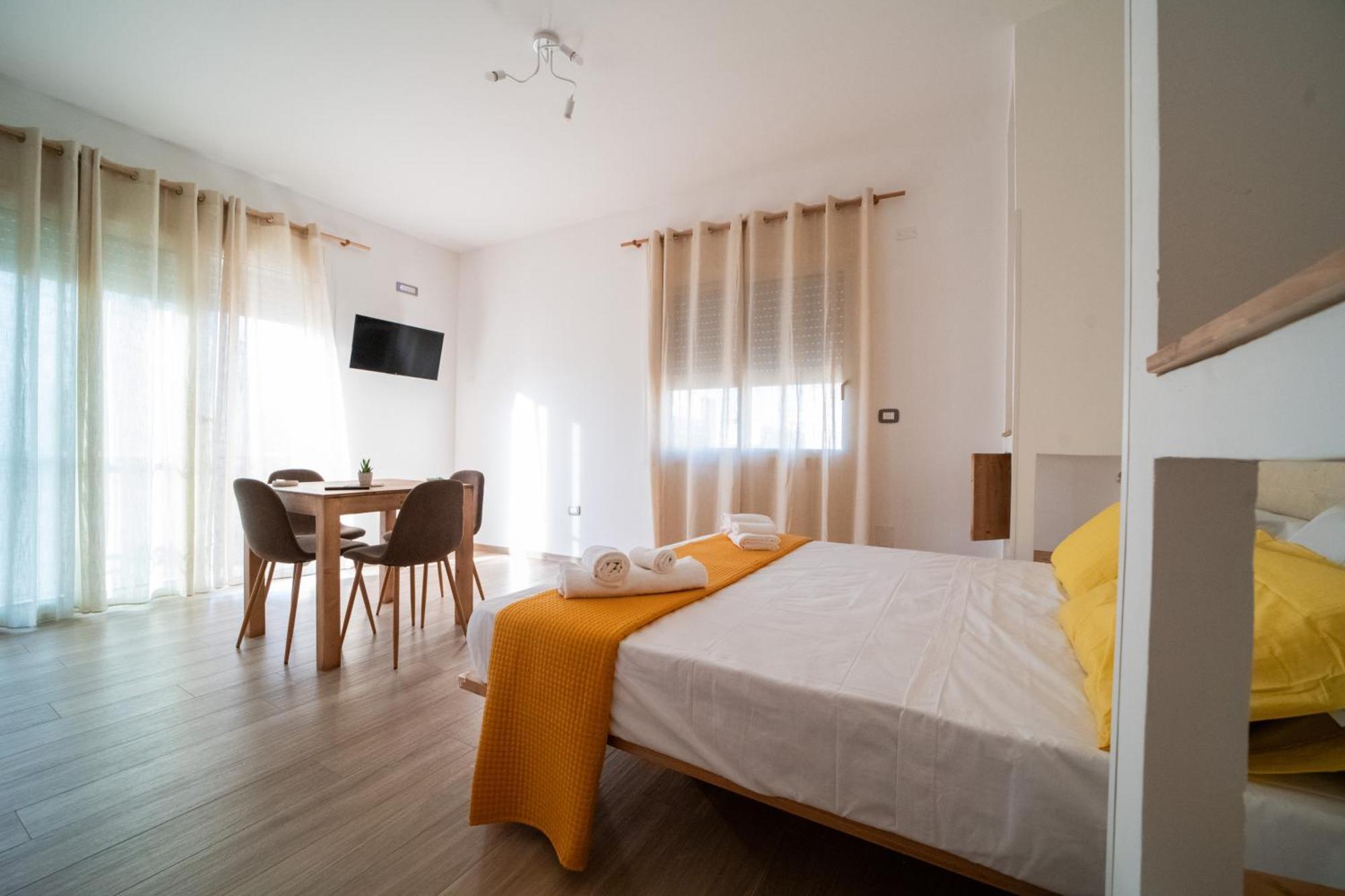 Pietra Bianca Bed and Breakfast Cutrofiano Eksteriør billede