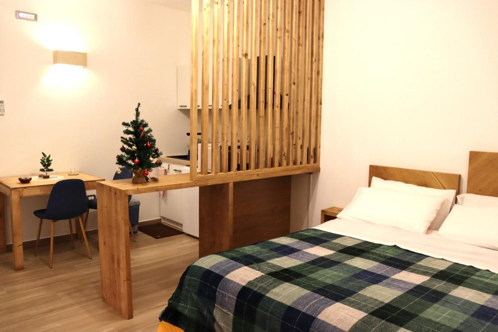 Pietra Bianca Bed and Breakfast Cutrofiano Eksteriør billede